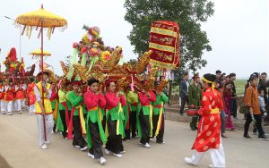 Đánh thức tiềm năng du lịch Hạ Hòa