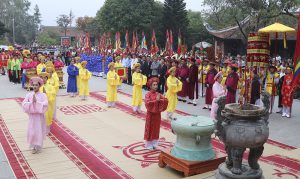 Dừng tổ chức các hoạt động phần Hội tại Lễ hội Đền Mẫu Âu Cơ