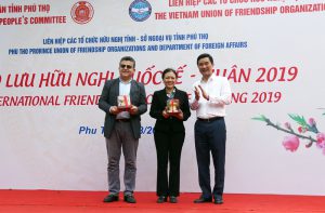 Gần 300 đại biểu tham dự chương trình “Du xuân hữu nghị năm 2019”