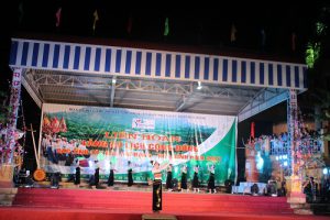 Tham gia Liên hoan Làng du lịch cộng đồng các tỉnh Tây Bắc mở rộng – Hòa Bình năm 2017