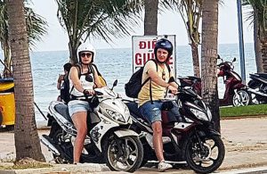 Tổng cục Du lịch yêu cầu đảm bảo an toàn cho người nước ngoài tham gia giao thông tại Việt Nam
