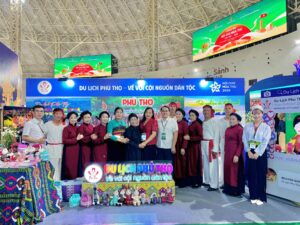 Phú Thọ quảng bá du lịch tại Hội chợ Mùa thu 2025