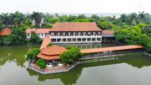 Quán cá Hạc Trì