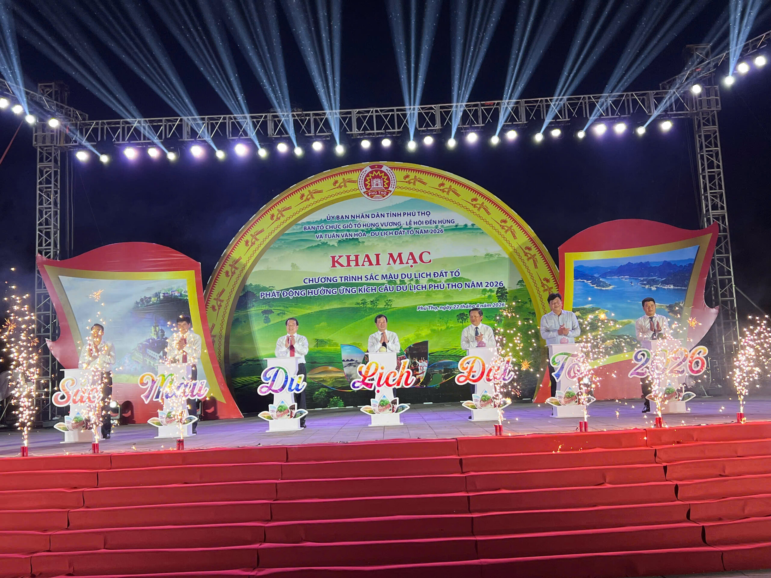 Khai mạc chương trình “Sắc màu Du lịch Đất Tổ –  Phát động hưởng ứng kích cầu Du lịch Phú Thọ năm 2026”