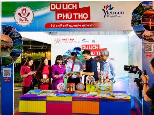Du lịch Phú Thọ tham gia giới thiệu, quảng bá, xúc tiến du lịch tại  Ngày hội Bánh dân gian Nam Bộ – An Giang
