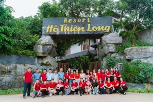 Hồ đá cổ Thiên Long Resort Hòa Bình