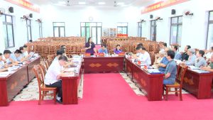 HỘI NGHỊ BÁO CÁO TRIỂN KHAI MÔ HÌNH LÀNG VĂN HÓA DU LỊCH CỘNG ĐỒNG “NGUỒN CỘI – ĐẤT TỔ” TẠI XÃ HY CƯƠNG