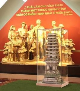Tháp gốm men chùa Trò – Bảo vật quốc gia
