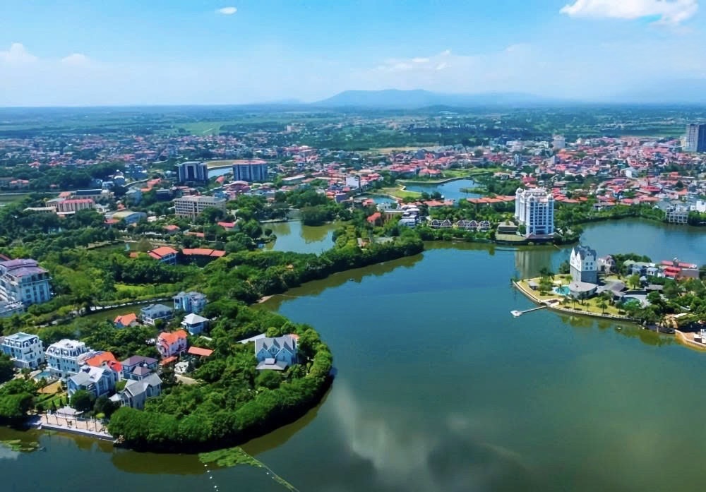 Đầm Vạc “Viên ngọc xanh” trong lòng đô thị