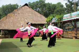 Sự kiện “Cội nguồn di sản giữa lòng Thủ đô” gắn với không gian văn hóa tín ngưỡng tâm linh Khu Nghi lễ thờ Tổ tại làng Văn hóa – Du lịch các dân tộc Việt Nam