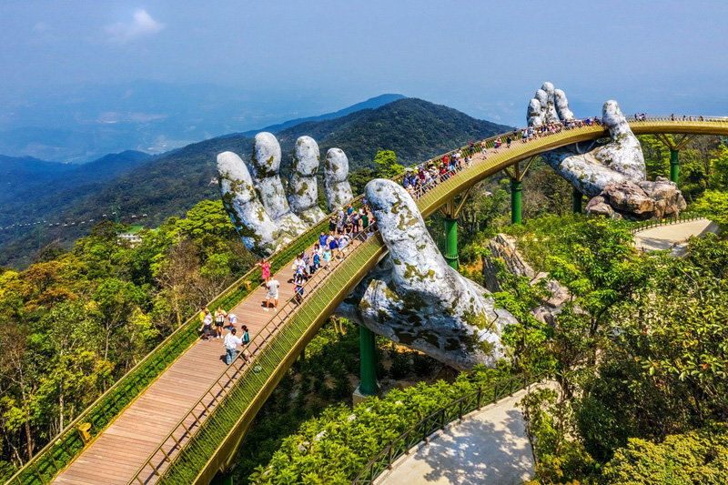 Cau-vang-Da-Nang