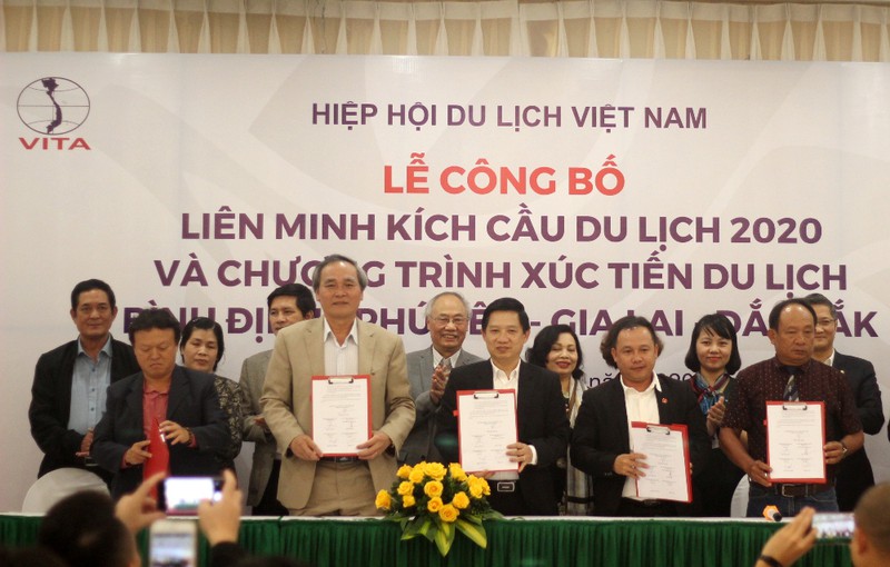 cong-bo-lien-minh_irtv