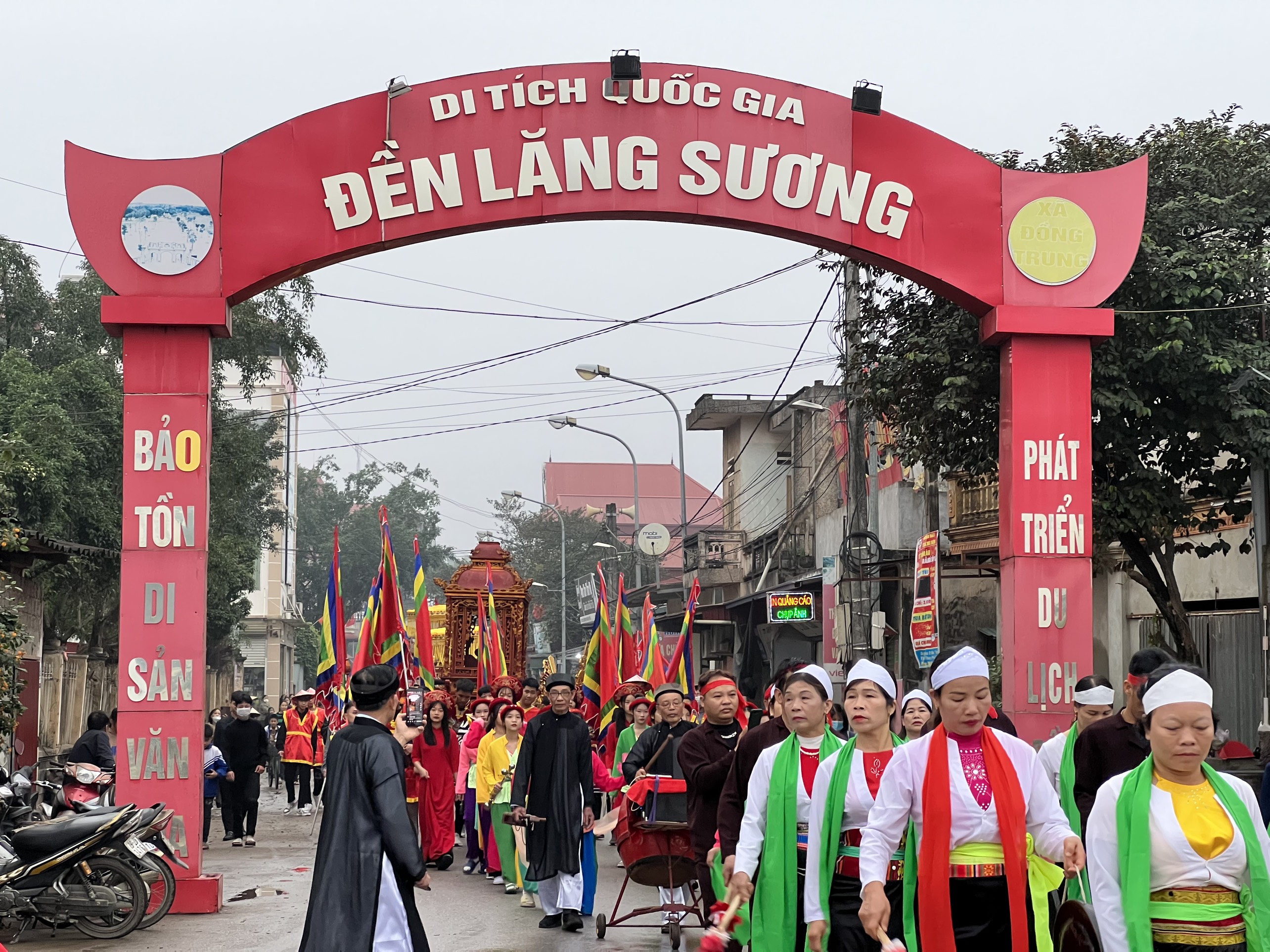 Lễ hội truyền thống đền Lăng Sương năm 2023